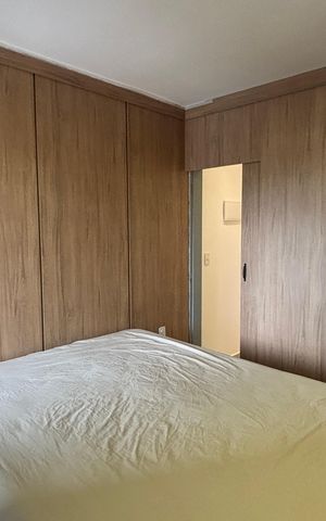 Casa à venda com 133m², 3 quartos e 2 vagas Casa à venda com 133m², 3 quartos e 2 vagasSuite 1