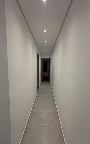 Casa à venda com 133m², 3 quartos e 2 vagas Casa à venda com 133m², 3 quartos e 2 vagasCorredor