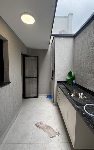 Casa à venda com 133m², 3 quartos e 2 vagas Casa à venda com 133m², 3 quartos e 2 vagasÁrea de Serviço