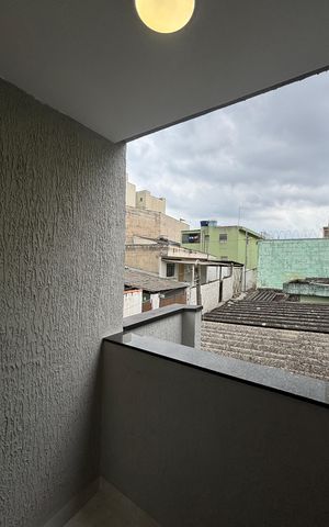 Casa à venda com 133m², 3 quartos e 2 vagas Casa à venda com 133m², 3 quartos e 2 vagasSuíte 3 Varanda