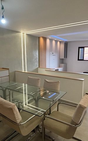 Casa à venda com 133m², 3 quartos e 2 vagas Casa à venda com 133m², 3 quartos e 2 vagasSala - Sala de jantar