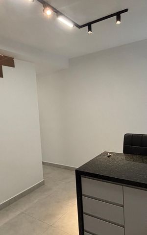 Casa à venda com 133m², 3 quartos e 2 vagas Casa à venda com 133m², 3 quartos e 2 vagasCozinha