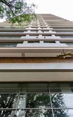 Apartamento à venda com 75m², 2 quartos e 1 vaga Apartamento à venda com 75m², 2 quartos e 1 vagaFachada