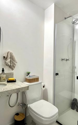 Apartamento à venda com 75m², 2 quartos e 1 vaga Apartamento à venda com 75m², 2 quartos e 1 vagaBanheiro Corredor