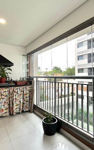 Apartamento à venda com 75m², 2 quartos e 1 vaga Apartamento à venda com 75m², 2 quartos e 1 vagaVaranda