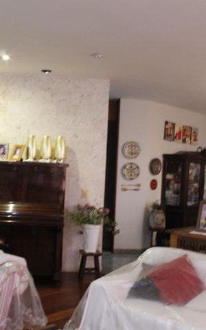 Casa de condomínio à venda com 293m², 6 quartos e 2 vagasSala