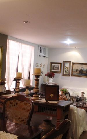 Casa de condomínio à venda com 293m², 6 quartos e 2 vagasSala