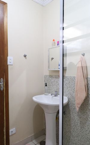 Casa à venda com 150m², 3 quartos e 1 vagaBanheiro Social 2