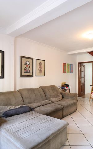 Casa à venda com 150m², 3 quartos e 1 vagaSala