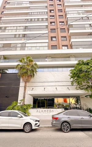 Apartamento para alugar com 96m², 3 quartos e 2 vagasFachada