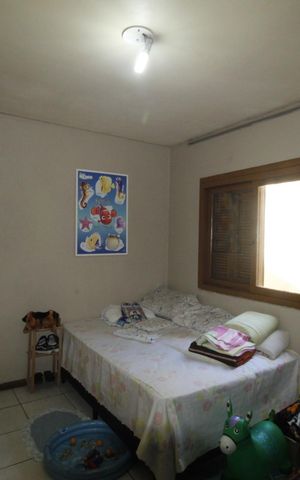 Casa à venda com 242m², 5 quartos e 1 vagaQuarto 5