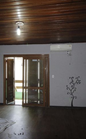 Casa à venda com 242m², 5 quartos e 1 vagaQuarto 1