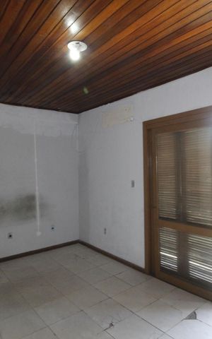 Casa à venda com 242m², 5 quartos e 1 vagaQuarto 2