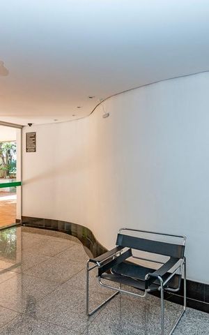 Apartamento à venda com 97m², 3 quartos e 2 vagas Apartamento à venda com 97m², 3 quartos e 2 vagasHall de entrada