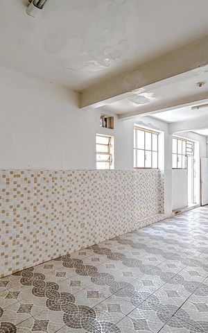 Casa à venda com 352m², 4 quartos e 4 vagasSala 6