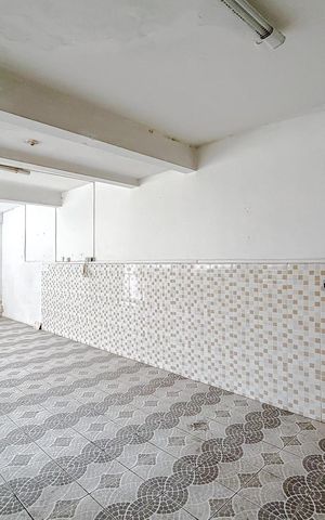 Casa à venda com 352m², 4 quartos e 4 vagasSala 6