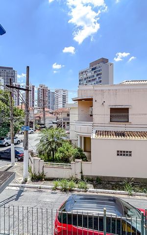 Casa à venda com 352m², 4 quartos e 4 vagasVista do Quarto 2