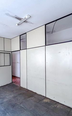 Casa à venda com 352m², 4 quartos e 4 vagasSala 2