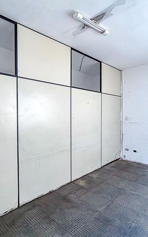 Casa à venda com 352m², 4 quartos e 4 vagasSala 2
