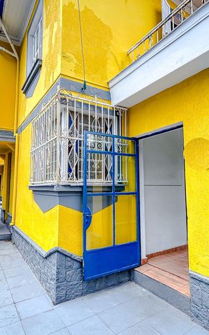 Casa à venda com 352m², 4 quartos e 4 vagasÁrea externa