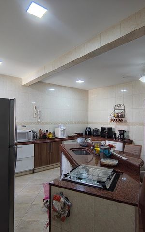 Casa para alugar com 631m², 5 quartos e 10 vagas Casa para alugar com 631m², 5 quartos e 10 vagasCozinha