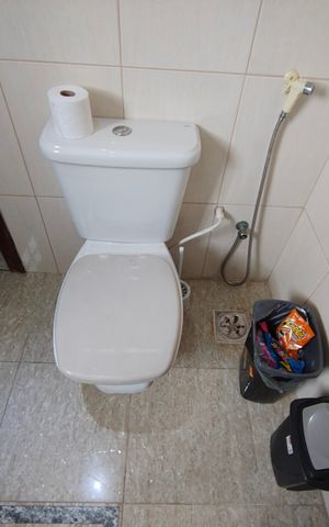 Casa para alugar com 631m², 5 quartos e 10 vagas Casa para alugar com 631m², 5 quartos e 10 vagasBanheiro Suite 3