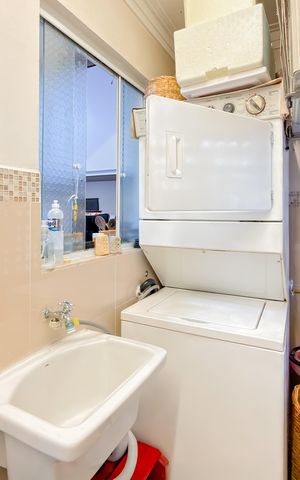 Apartamento à venda com 107m², 3 quartos e 1 vagaÁrea de Serviço
