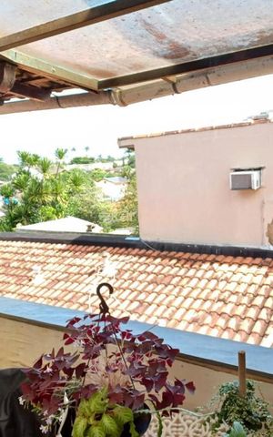 Casa de condomínio à venda com 360m², 3 quartos e 3 vagas