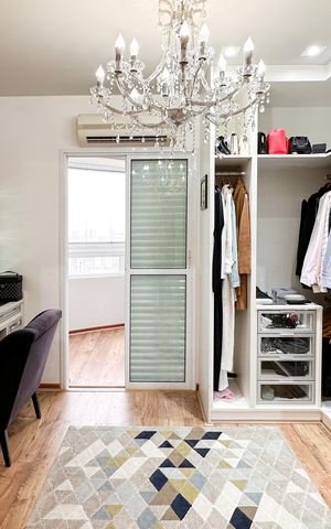 Apartamento à venda com 290m², 2 quartos e 3 vagas Apartamento à venda com 290m², 2 quartos e 3 vagasCloset da suíte 2