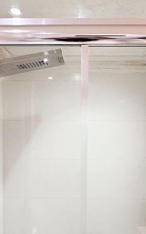 Apartamento à venda com 290m², 2 quartos e 3 vagas Apartamento à venda com 290m², 2 quartos e 3 vagasBanheiro da Suíte 2