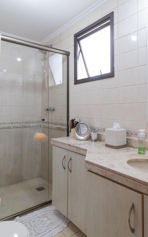 Apartamento à venda com 181m², 5 quartos e 4 vagas