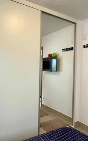 Studio à venda com 41m², 1 quarto e 1 vaga Studio à venda com 41m², 1 quarto e 1 vagaQuarto