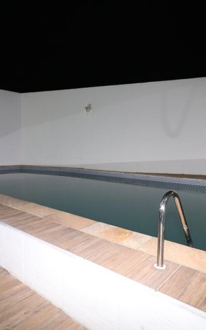 Casa à venda com 1199m², 5 quartos e 3 vagasÁrea externa