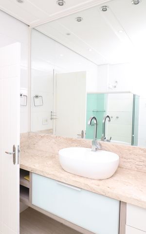 Casa à venda com 1199m², 5 quartos e 3 vagasBanheiro da Suíte 2