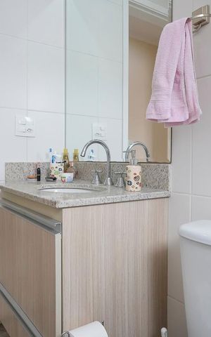 Apartamento à venda com 82m², 3 quartos e 2 vagasBanheiro