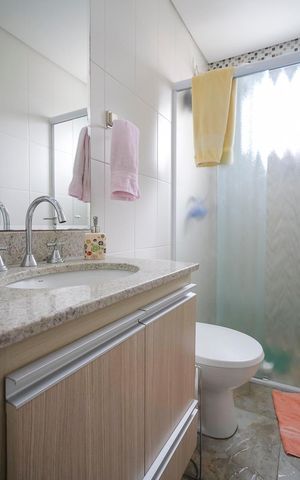 Apartamento à venda com 82m², 3 quartos e 2 vagasBanheiro