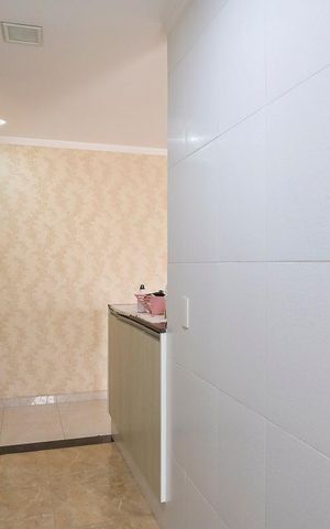 Apartamento à venda com 82m², 3 quartos e 2 vagasCozinha