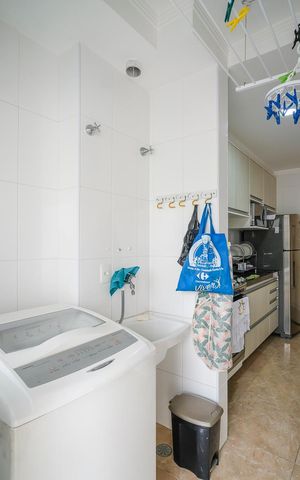 Apartamento à venda com 82m², 3 quartos e 2 vagasÁrea de serviço