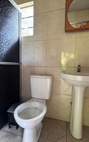 Casa à venda com 220m², 2 quartos e 1 vaga