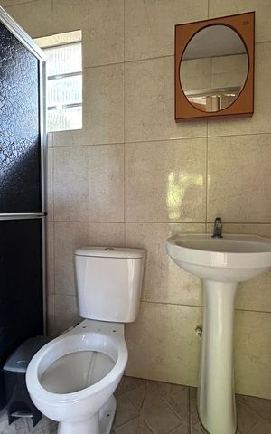Casa à venda com 220m², 2 quartos e 1 vaga