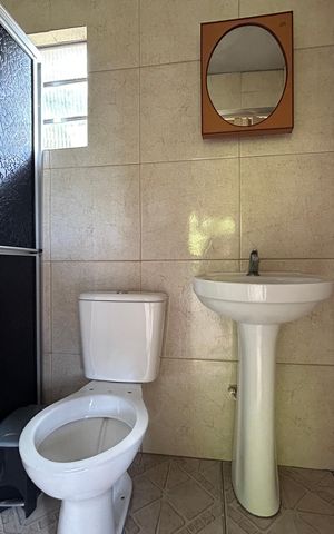Casa à venda com 220m², 2 quartos e 1 vaga