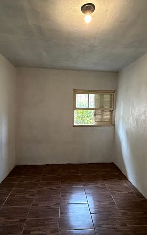 Casa à venda com 220m², 2 quartos e 1 vaga