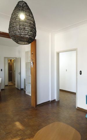 Apartamento à venda com 106m², 2 quartos e sem vagaSala