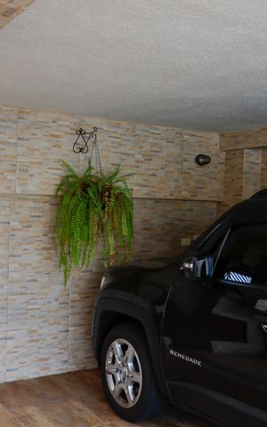Casa à venda com 94m², 2 quartos e 2 vagas Casa à venda com 94m², 2 quartos e 2 vagasGaragem