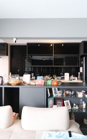 Apartamento à venda com 83m², 2 quartos e 2 vagasCozinha e Área de Serviço