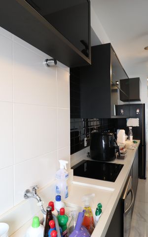 Apartamento à venda com 83m², 2 quartos e 2 vagasCozinha e Área de Serviço
