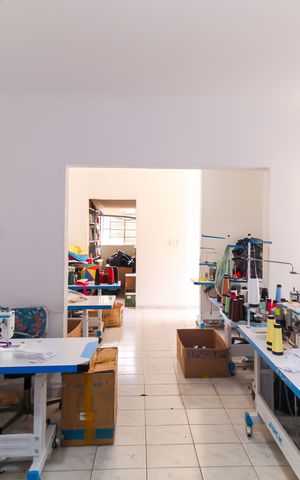 Casa à venda com 230m², 4 quartos e 3 vagas Casa à venda com 230m², 4 quartos e 3 vagasSala - Casa 2