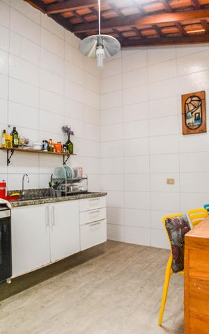 Casa de condomínio à venda com 126m², 3 quartos e 2 vagas Casa de condomínio à venda com 126m², 3 quartos e 2 vagasCozinha 2