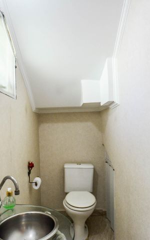 Casa de condomínio à venda com 126m², 3 quartos e 2 vagas Casa de condomínio à venda com 126m², 3 quartos e 2 vagasLavabo