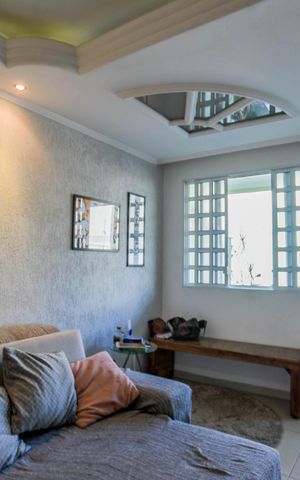 Casa de condomínio à venda com 126m², 3 quartos e 2 vagas Casa de condomínio à venda com 126m², 3 quartos e 2 vagasSala